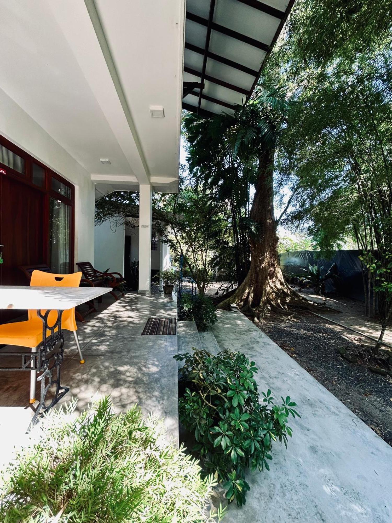 Green Corridor - Ahangama Exterior photo